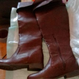 Brown Leather Isabella Boots